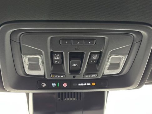 New 2026 GMC Sierra 1500 AT4 w/ AT4 Premium Package AWD/4WD image 25