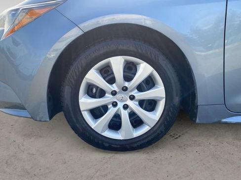 Used 2024 Toyota Corolla LE FWD image 9