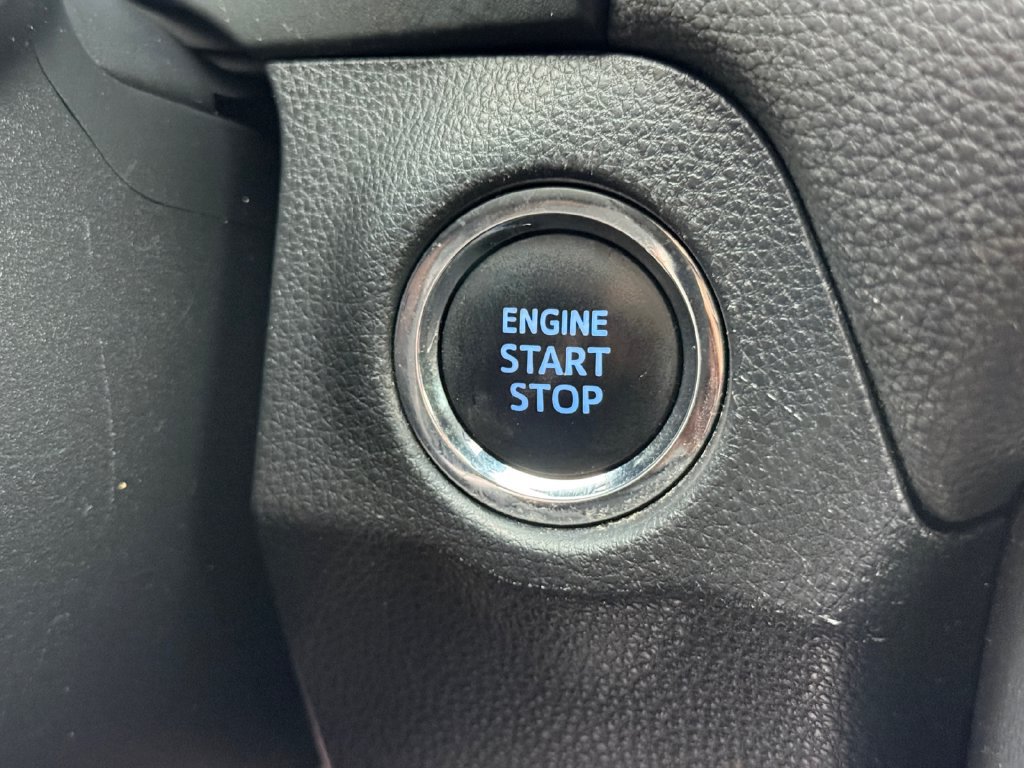 Used 2019 Toyota RAV4 XLE FWD image 27