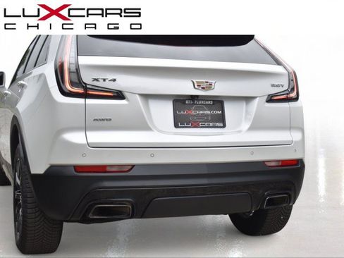 Used 2019 Cadillac XT4 Sport AWD/4WD image 9