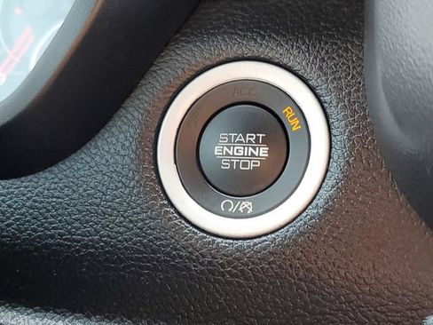 Used 2022 RAM 1500 Big Horn AWD/4WD image 20