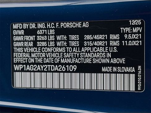 New 2026 Porsche Cayenne GTS image 39