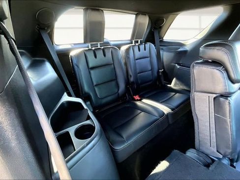 Used 2017 Ford Explorer Limited w/ Equipment Group 301A image 28