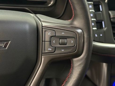 Used 2022 Chevrolet Suburban RST w/ Luxury Package image 19