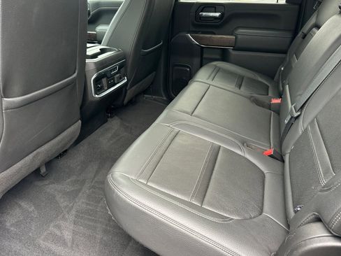 Used 2020 GMC Sierra 3500 Denali w/ Denali Ultimate Package image 12