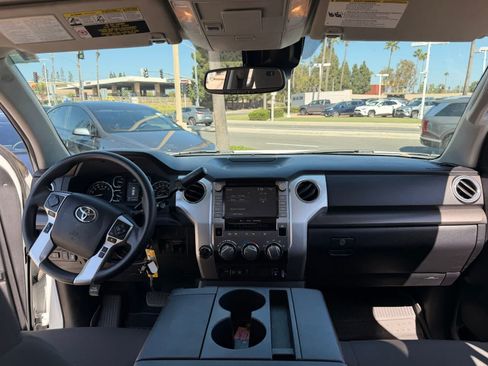 Used 2021 Toyota Tundra SR5 AWD/4WD image 18