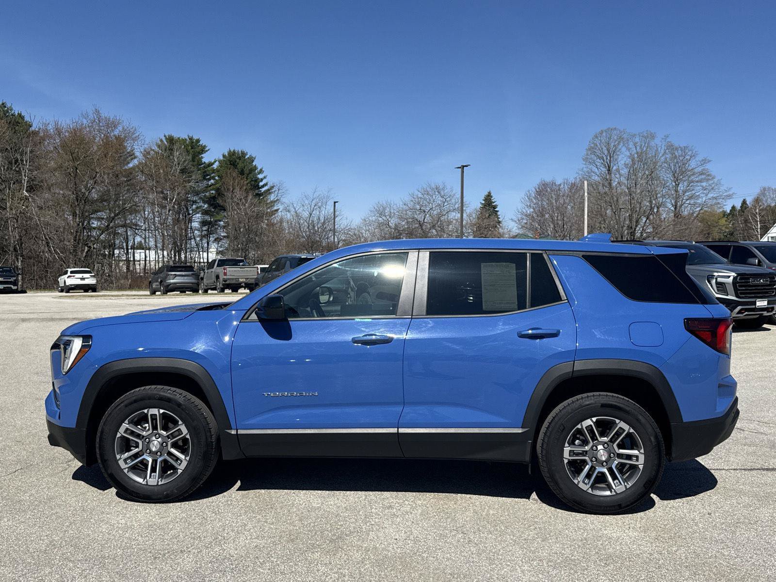 Used 2026 GMC Terrain Elevation AWD/4WD image 3