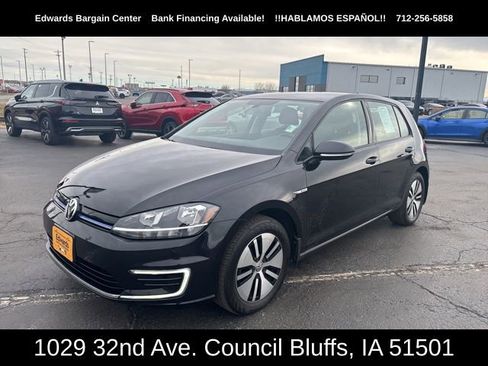 Used 2019 Volkswagen e-Golf SE w/ Driver Assistance Package image 4