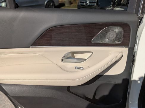 Certified 2024 Mercedes-Benz GLE 450 4MATIC image 27