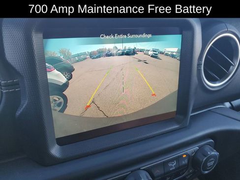 Used 2021 Jeep Wrangler Unlimited Sahara w/ Uconnect 4C Nav & Sound Group image 17