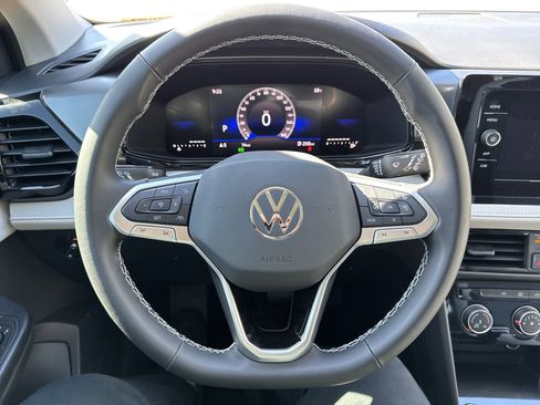 Used 2025 Volkswagen Taos S image 10
