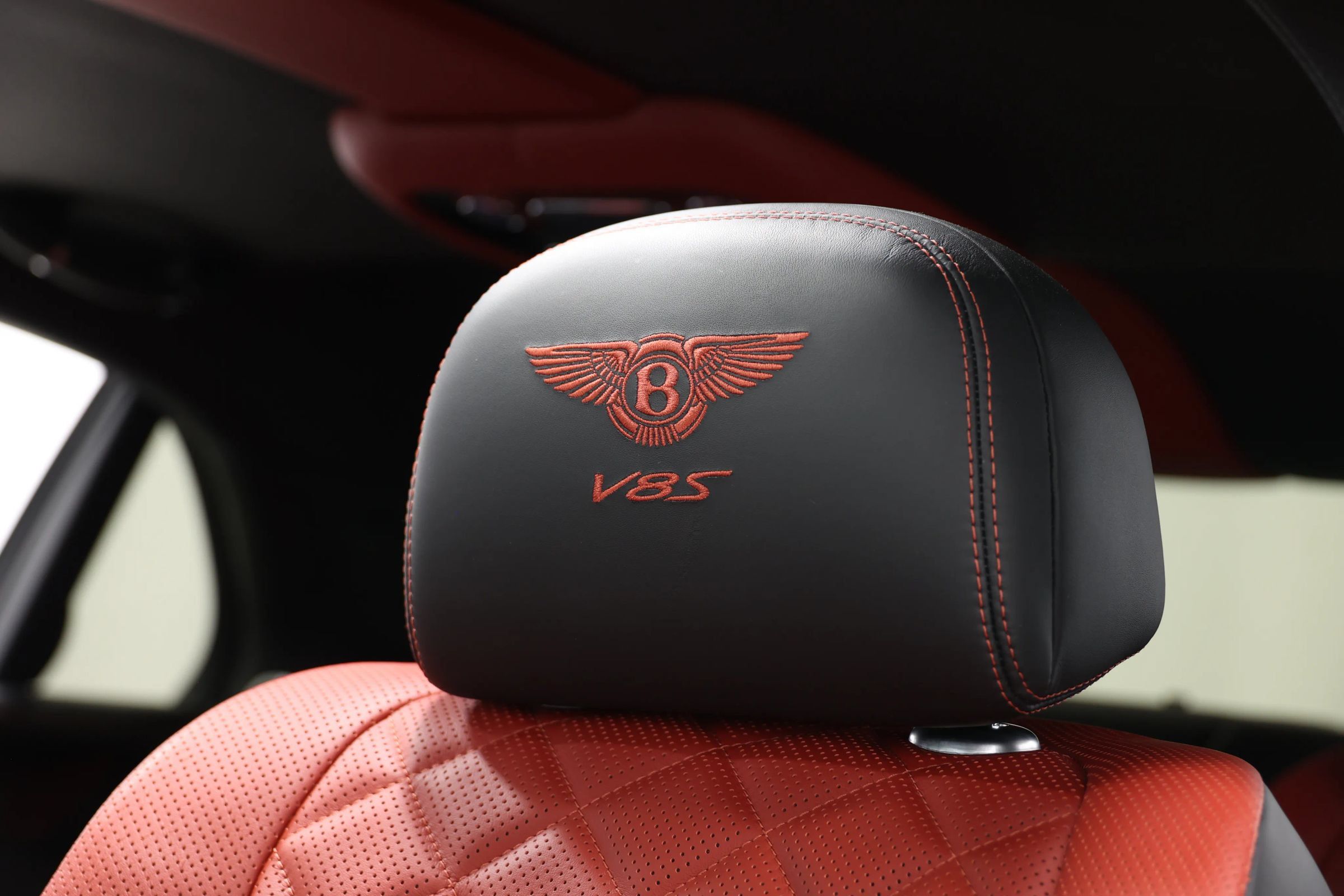 Used 2018 Bentley Flying Spur S V8 w/ Black Edition AWD/4WD image 20