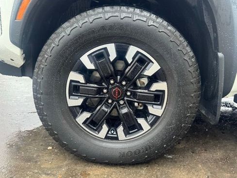 Used 2023 Nissan Frontier PRO-4X w/ Tow Package image 10