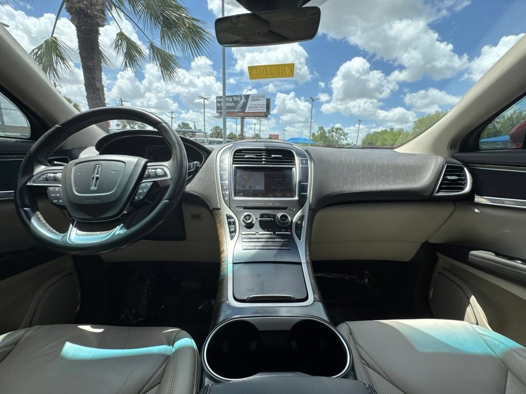 Used 2019 Lincoln Nautilus Select FWD image 16