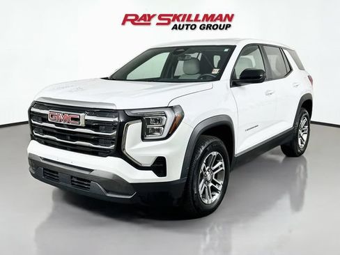 Used 2026 GMC Terrain Elevation AWD/4WD image 3