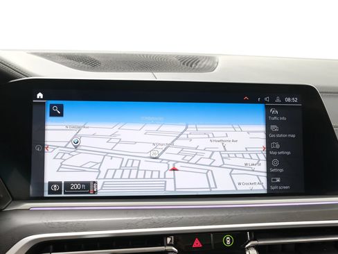 Used 2022 BMW X7 xDrive40i w/ Premium Package AWD/4WD image 17