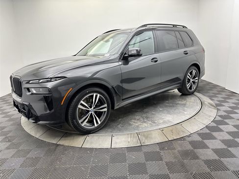 New 2026 BMW X7 xDrive40i w/ Executive Package image 1