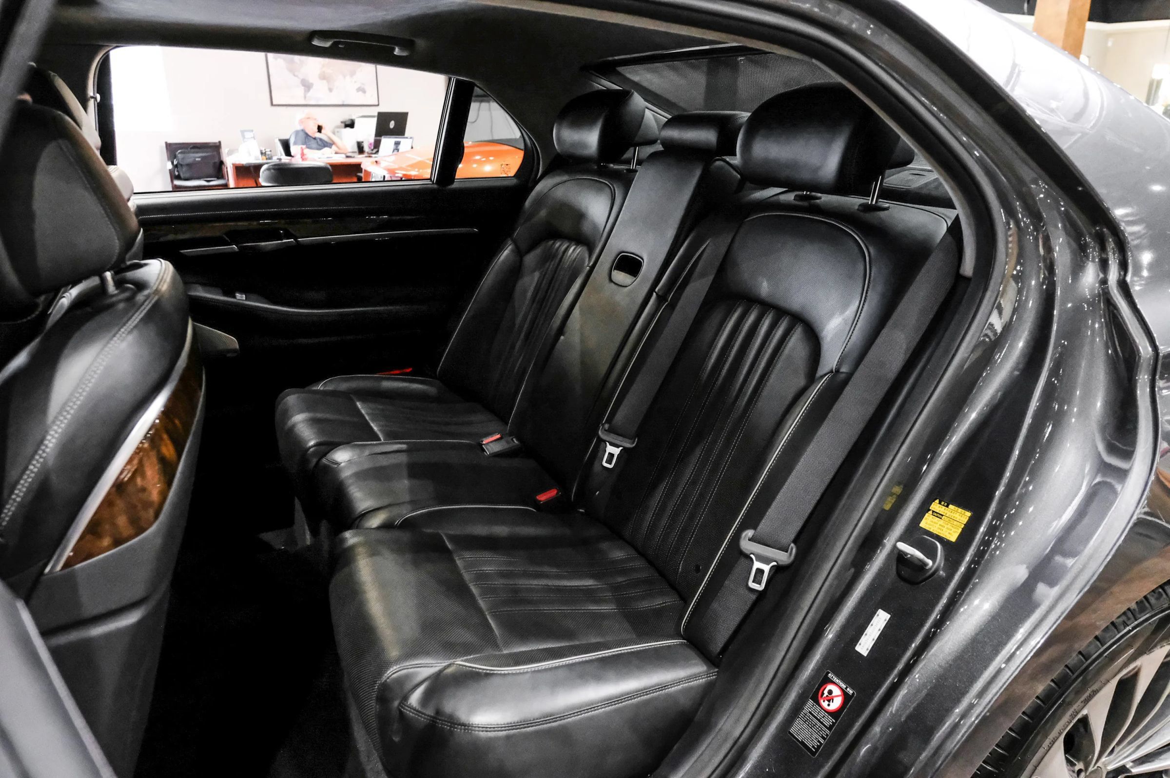 Used 2018 Genesis G90 3.3T Premium AWD/4WD image 41