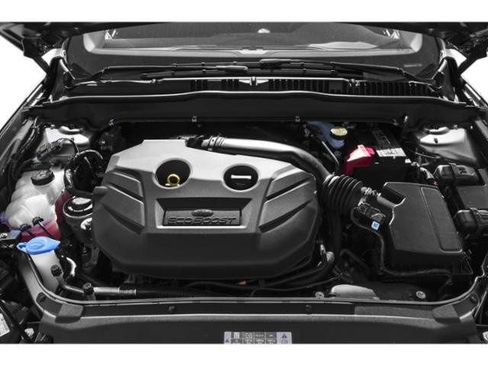 Used 2015 Ford Fusion SE w/ Equipment Group 202A FWD image 13