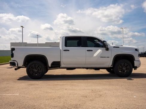 Used 2024 Chevrolet Silverado 3500 LT w/ Z71 Sport Edition AWD/4WD image 8