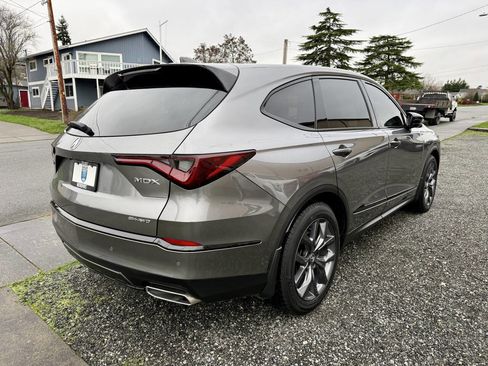 Used 2023 Acura MDX A-Spec image 5