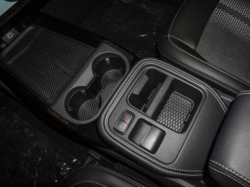 New 2025 Ford Mustang Mach-E GT image 33