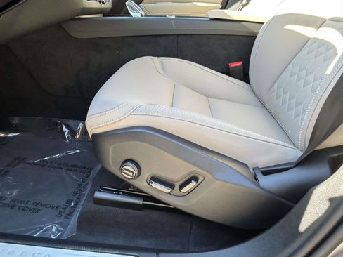 New 2026 Volvo XC60 T8 Plus w/ Protection Package Premier AWD/4WD image 21