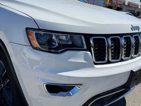 Used 2019 Jeep Grand Cherokee Limited AWD/4WD image 12