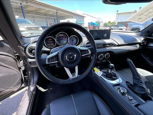 Certified 2025 MAZDA MX-5 Miata Grand Touring RWD image 5