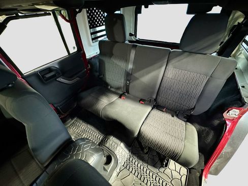 Used 2012 Jeep Wrangler Unlimited Sport AWD/4WD image 12