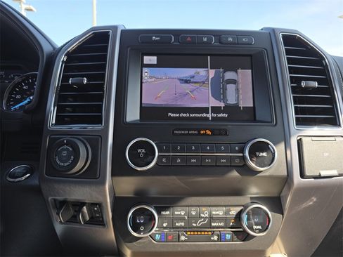 Used 2020 Ford Expedition Platinum image 33