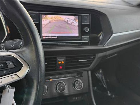 Used 2024 Volkswagen Jetta S image 14