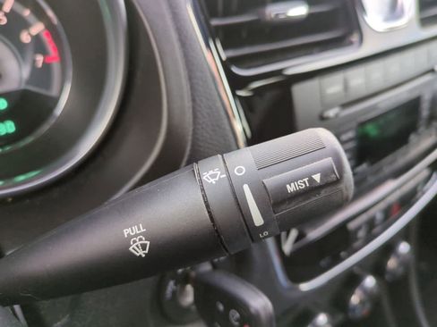 Used 2013 Chrysler 200 Touring w/ Cold Weather Group image 25