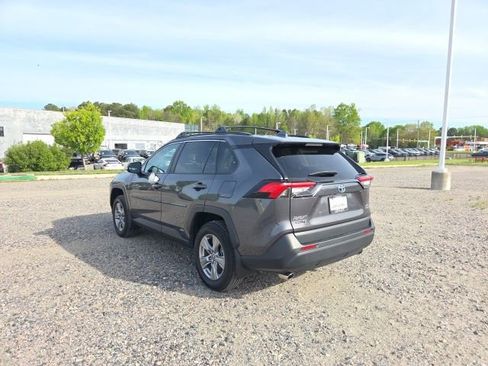 Used 2023 Toyota RAV4 XLE w/ Convenience Package image 3