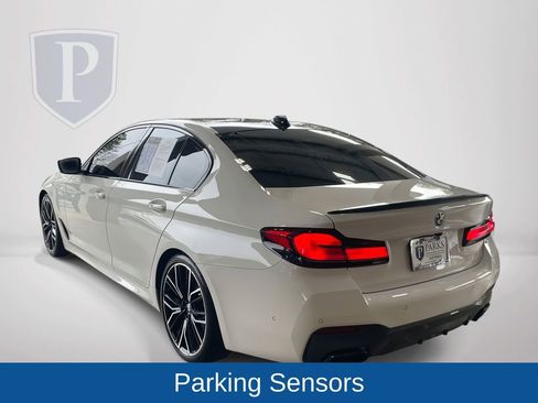 Used 2022 BMW M550i xDrive image 6