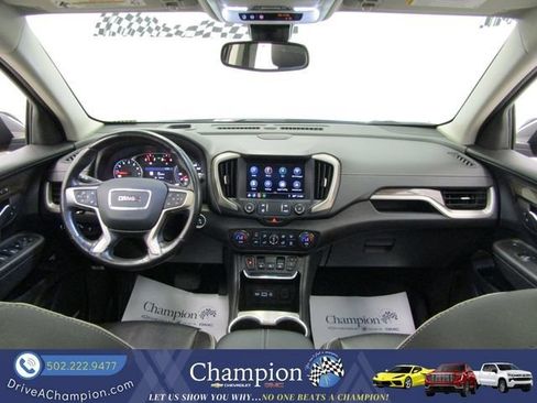 Used 2020 GMC Terrain Denali w/ GMC Pro Grade Package AWD/4WD image 25