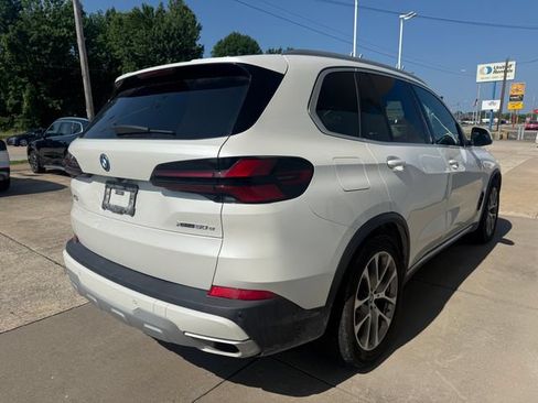 Used 2024 BMW X5 xDrive50e w/ M Sport Package AWD/4WD image 5