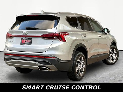Used 2023 Hyundai Santa Fe SE AWD/4WD image 6