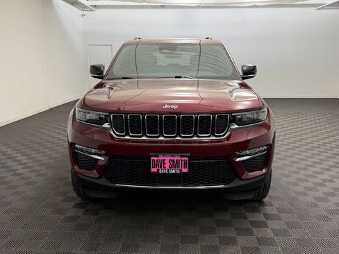 Used 2024 Jeep Grand Cherokee Limited w/ Trailer Tow Package AWD/4WD image 6