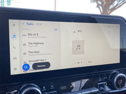 New 2026 Toyota Highlander Limited image 13