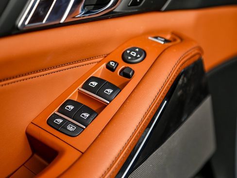 New 2026 BMW X7 xDrive40i w/ Executive Package image 19