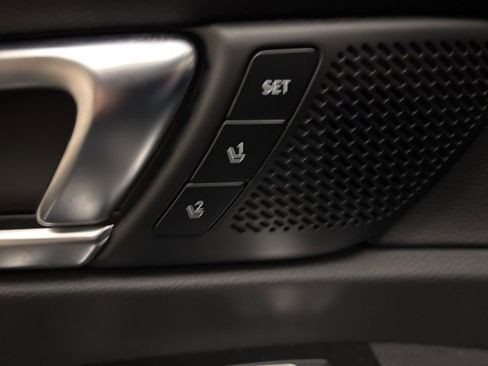 Certified 2022 Kia Telluride SX image 11