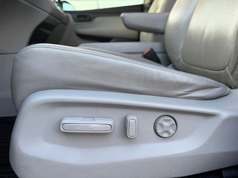 Used 2019 Honda Odyssey EX-L image 16