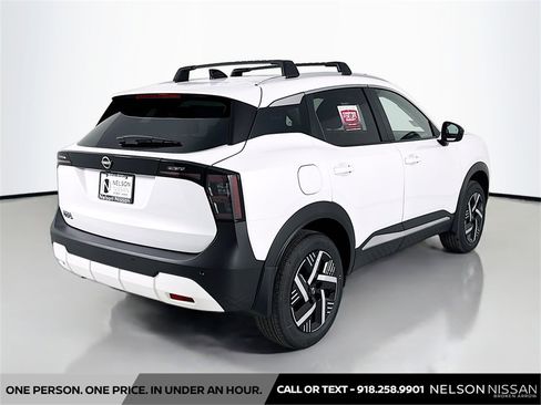 New 2026 Nissan Kicks SV w/ SV Premium Package image 5