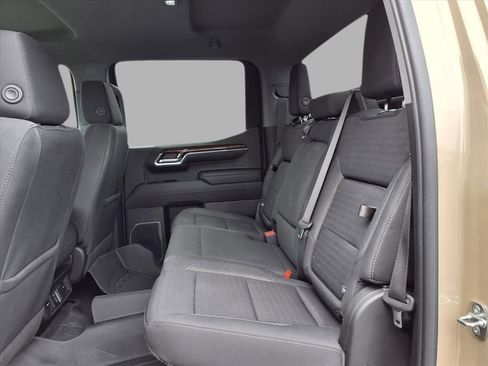 Used 2023 GMC Sierra 1500 Elevation image 22