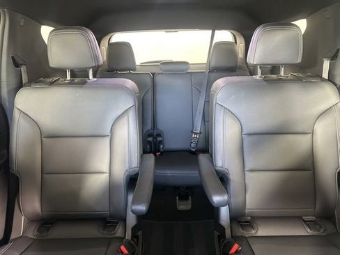 New 2026 Chevrolet Traverse LT w/ Enhanced Driving Package AWD/4WD image 22