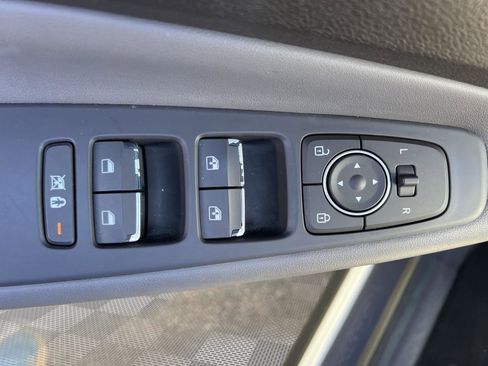 Used 2020 Hyundai Santa Fe SEL image 11