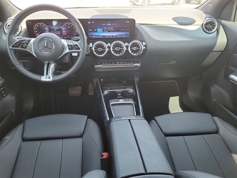 New 2025 Mercedes-Benz GLA 250 image 14