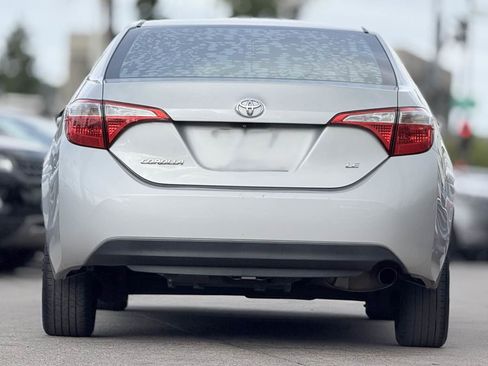 Used 2015 Toyota Corolla LE image 6