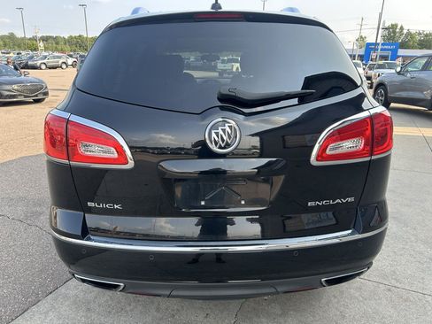 Used 2017 Buick Enclave Convenience FWD image 6